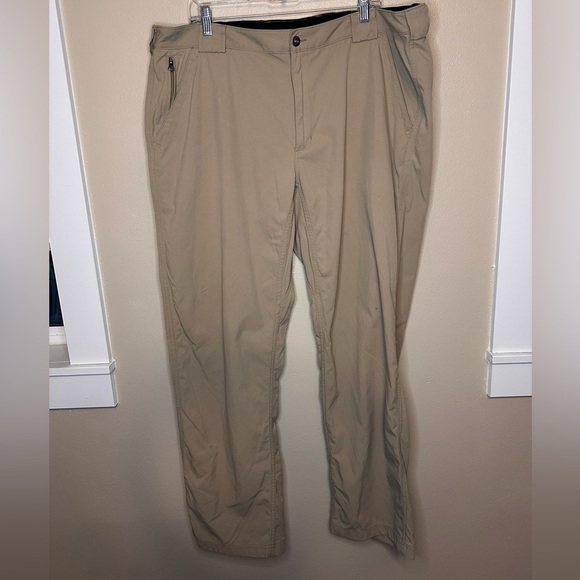 Duluth Trading Co Men’s Flexpedition Cargo Hiking Pants 2XL x34 Tan - Picture 1 of 7